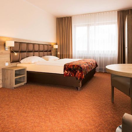 Strand Hotel Nordsee, Hotel Deichlaeufer トッセンス エクステリア 写真
